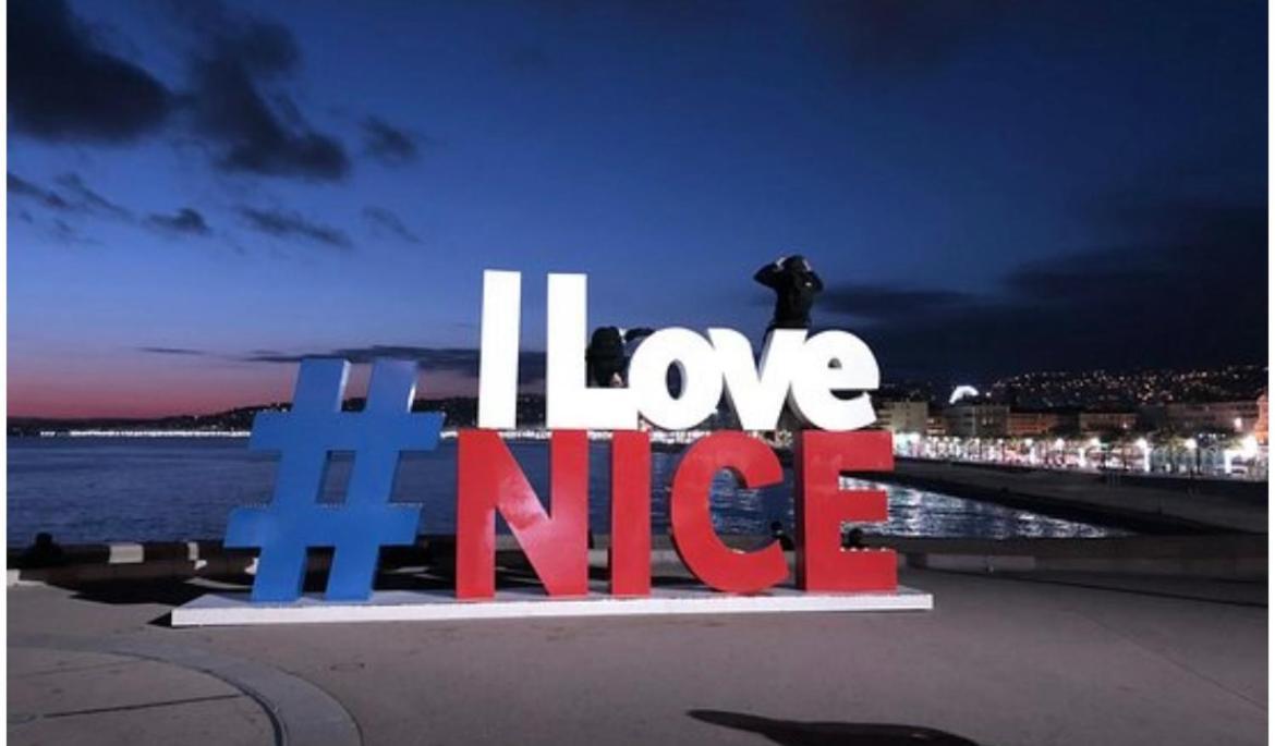 Le Splendid Nice Centre Ville ภายนอก รูปภาพ
